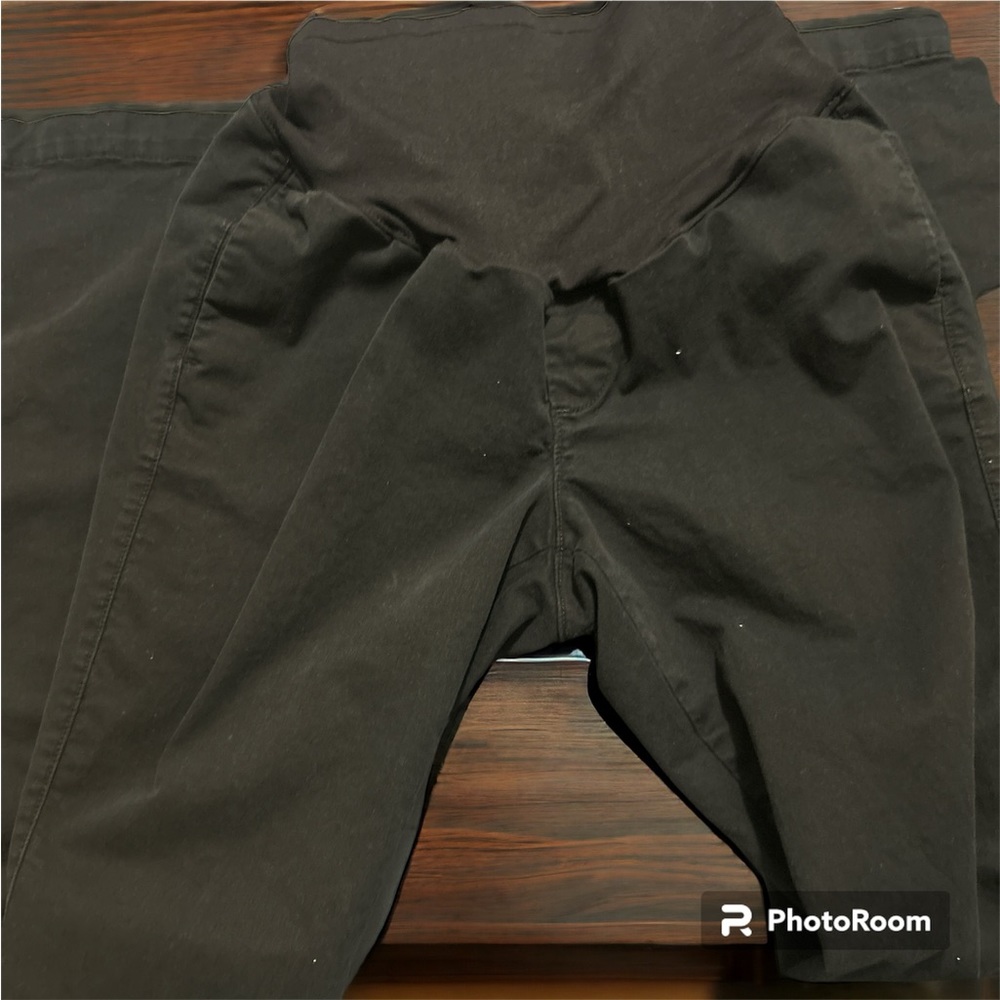 Old Navy Maternity pants 💥